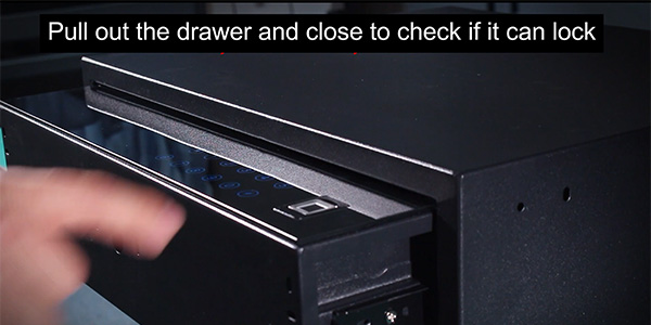 How to replace the motor in the drawer safe